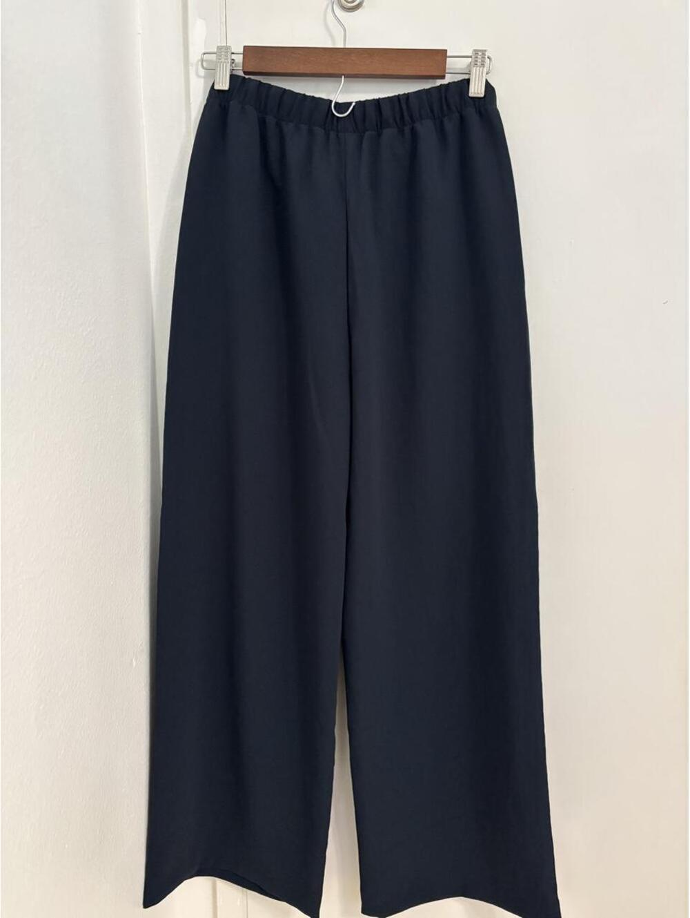 Aritzia Lodge Pants - Crepette | Dark Night Navy | Size S Regular - Picture 4 of 4